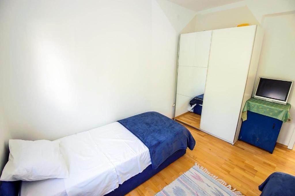 Deluxe Apartment Жаборич Экстерьер фото