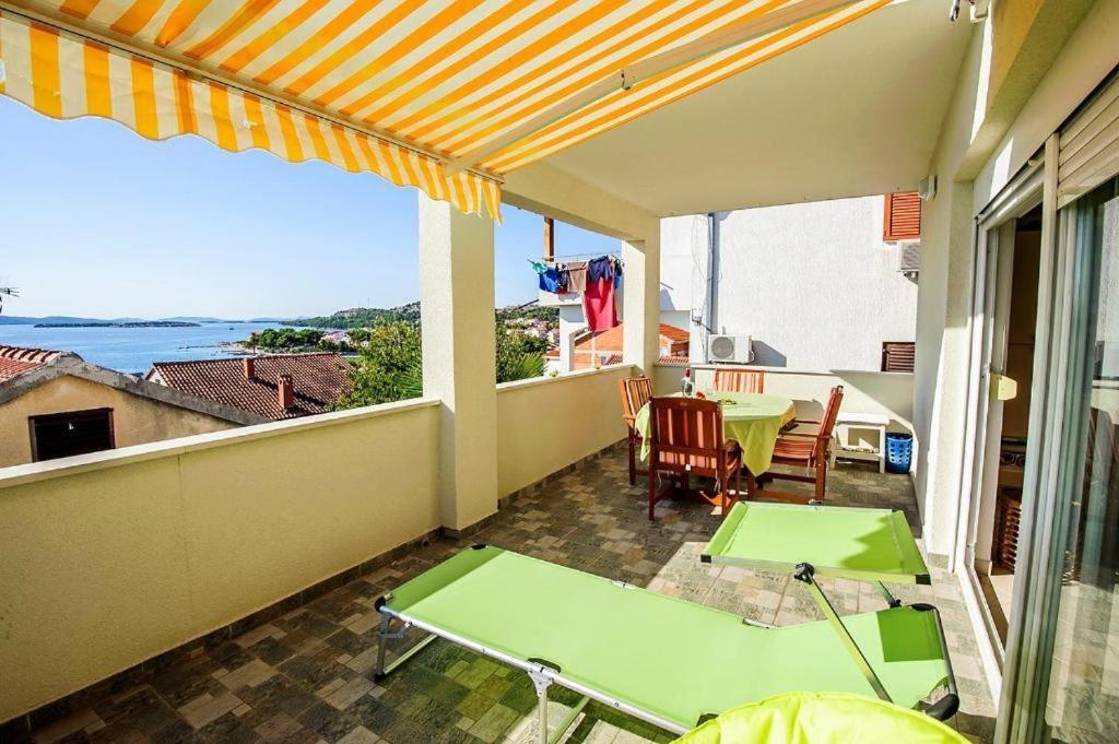 Deluxe Apartment Жаборич Экстерьер фото